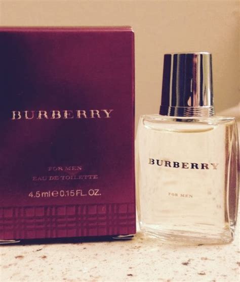 which burberry cologne smells best.